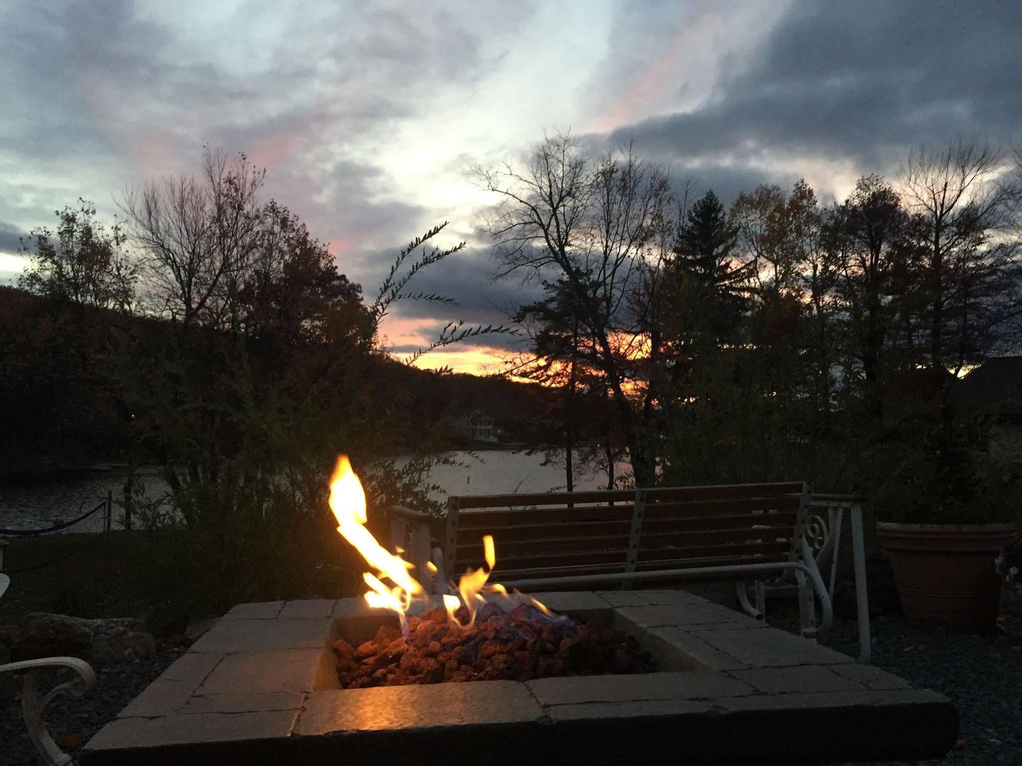 Lake Harmony Inn מראה חיצוני תמונה
